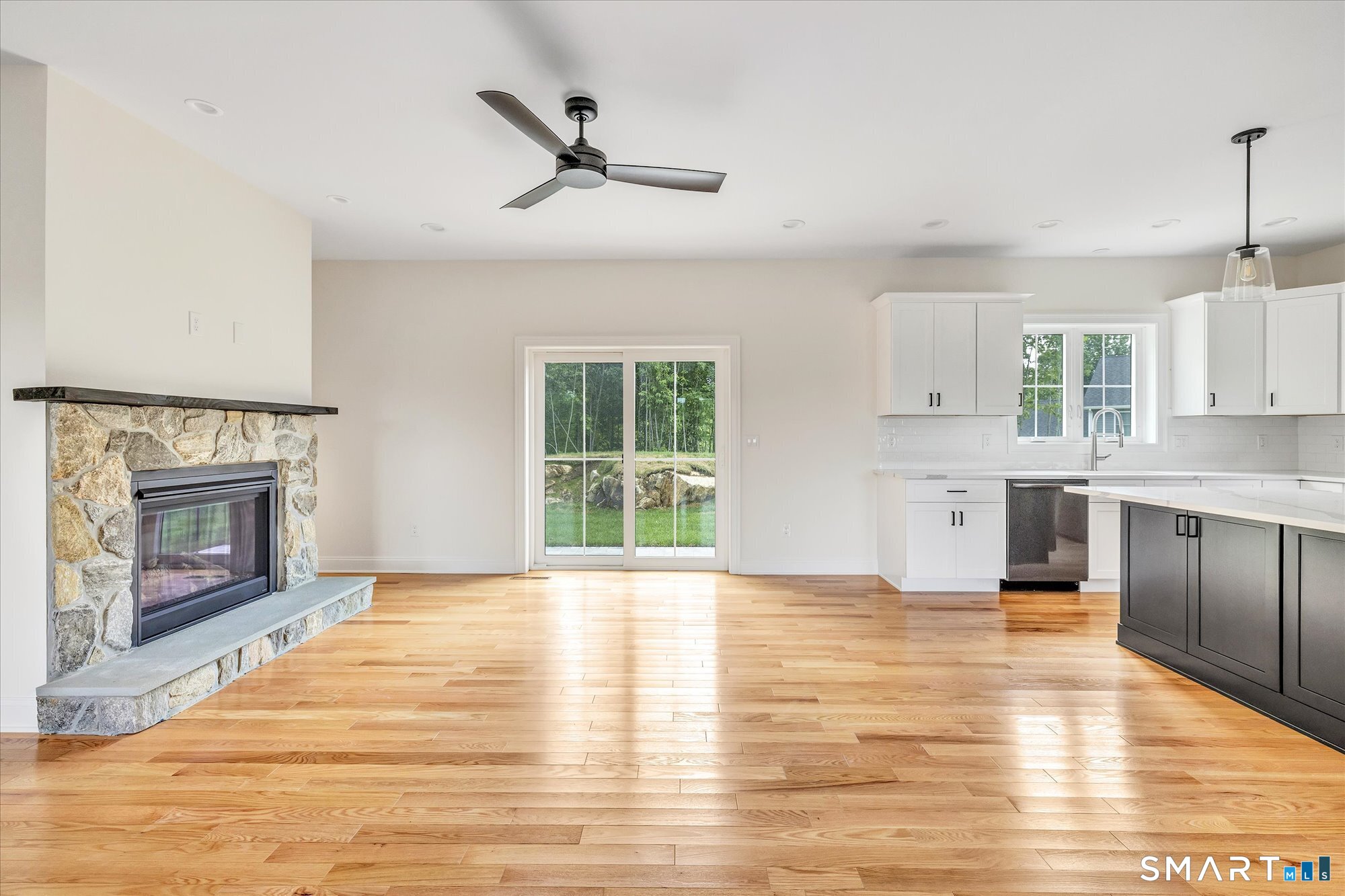 20 Hunting Ridge Road Middlebury CT 06762