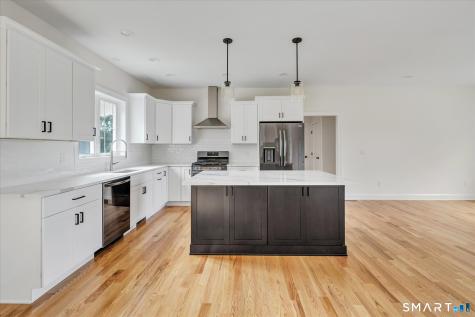 20 Hunting Ridge Road Middlebury CT 06762