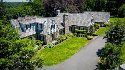 7 Taunton Lane Newtown CT 06470