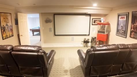 7 Taunton Lane Newtown CT 06470