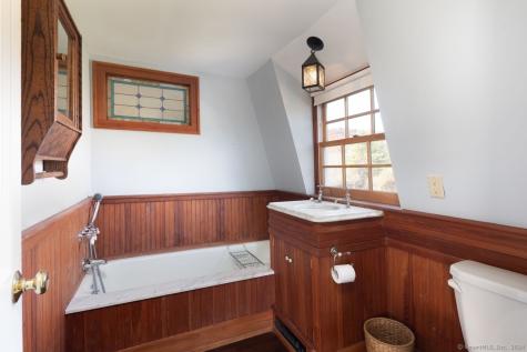 84 Bunker Hill Road Salisbury CT 06068