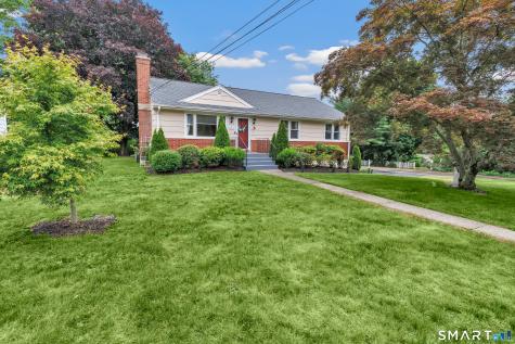 240 Blackhouse Road Trumbull CT 06611