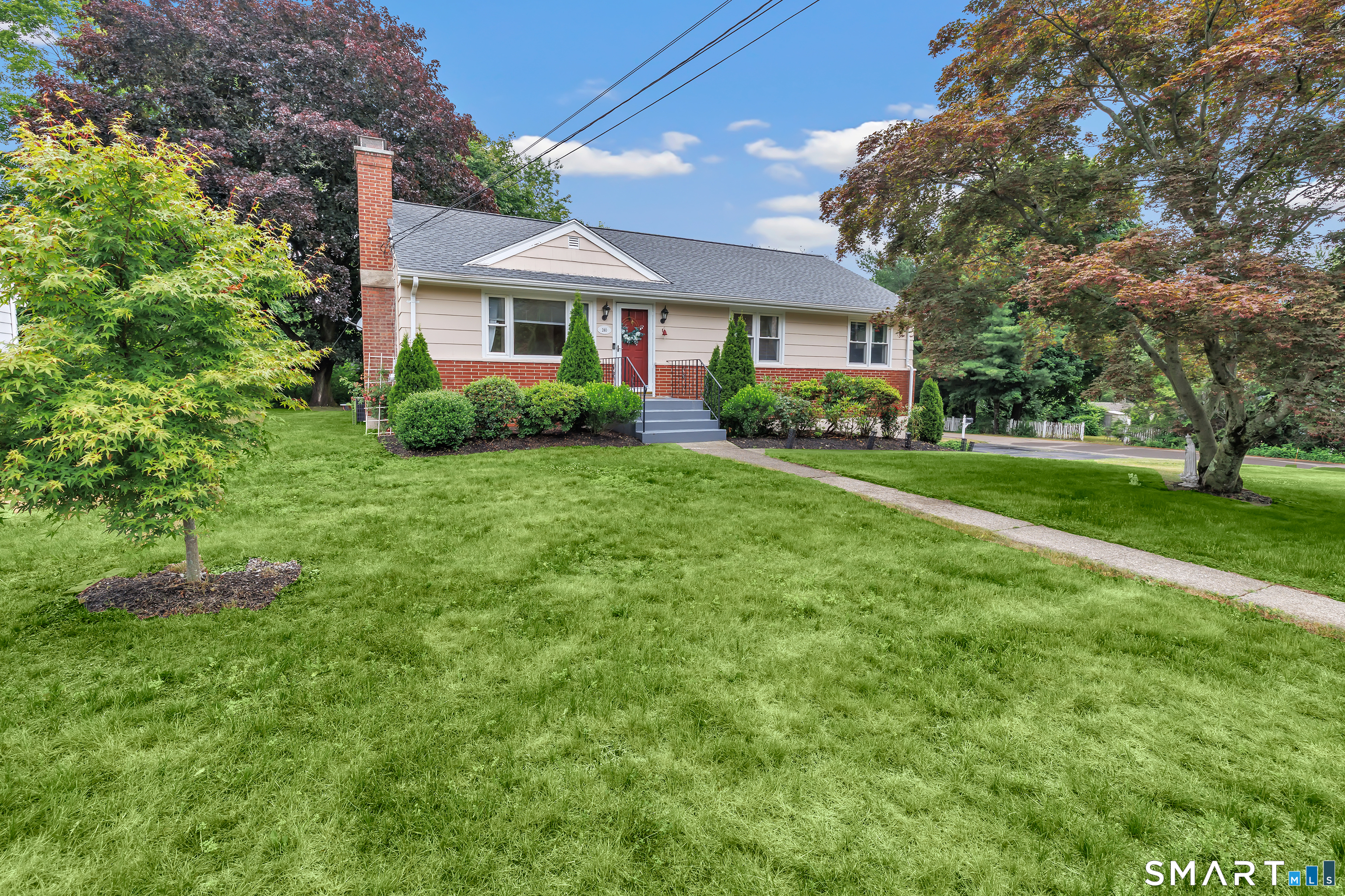 240 Blackhouse Road Trumbull CT 06611