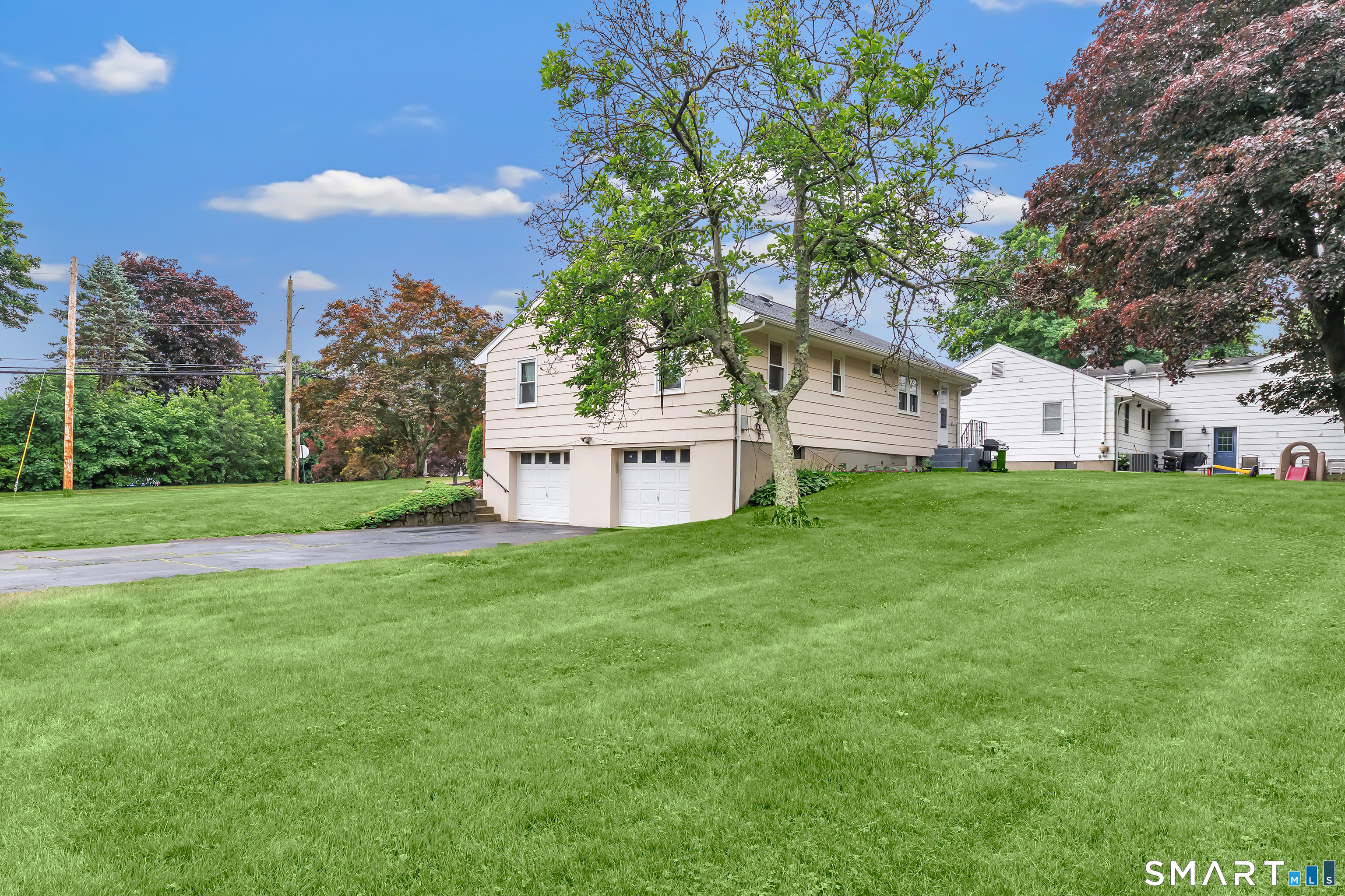 240 Blackhouse Road Trumbull CT 06611