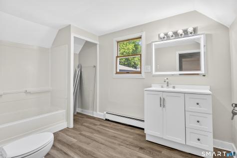 118 Asylum Street Norwich CT 06360
