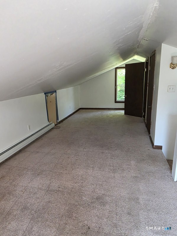 12 Woodlawn Avenue Waterford CT 06385