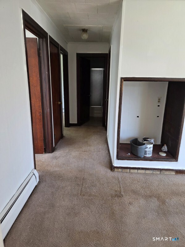 12 Woodlawn Avenue Waterford CT 06385