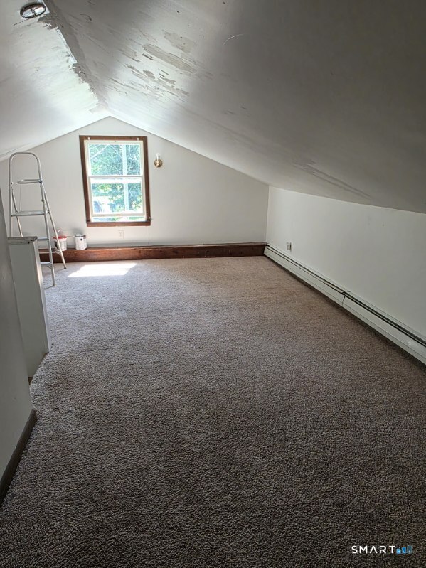 12 Woodlawn Avenue Waterford CT 06385