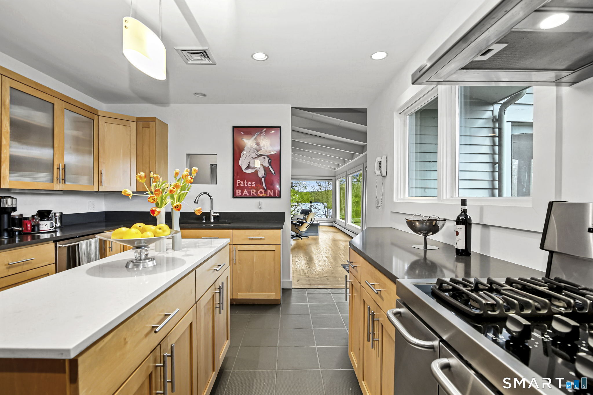185 Valley Road Greenwich CT 06807