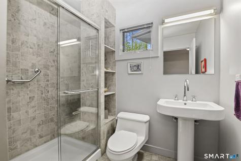 185 Valley Road Greenwich CT 06807