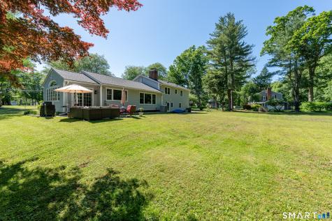 121 Thornwood Road Stamford CT 06903
