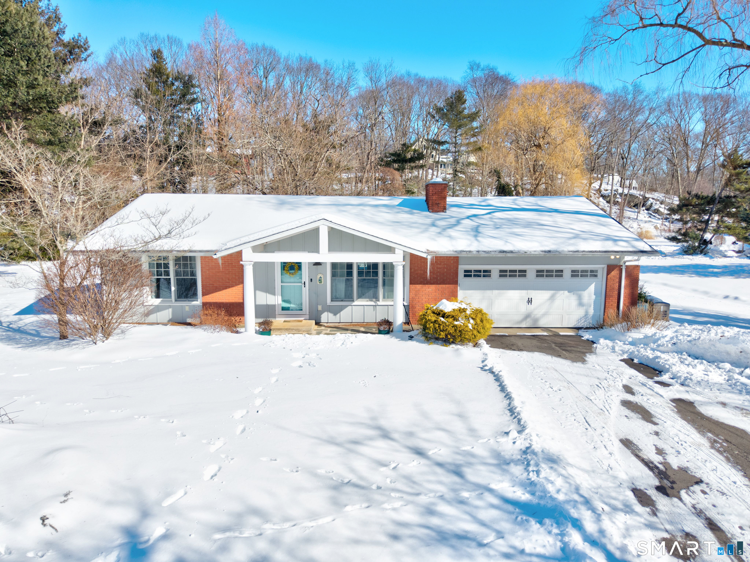 156 Stone House Lane Guilford CT 06437