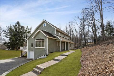 38 Cross Highway Redding CT 06896