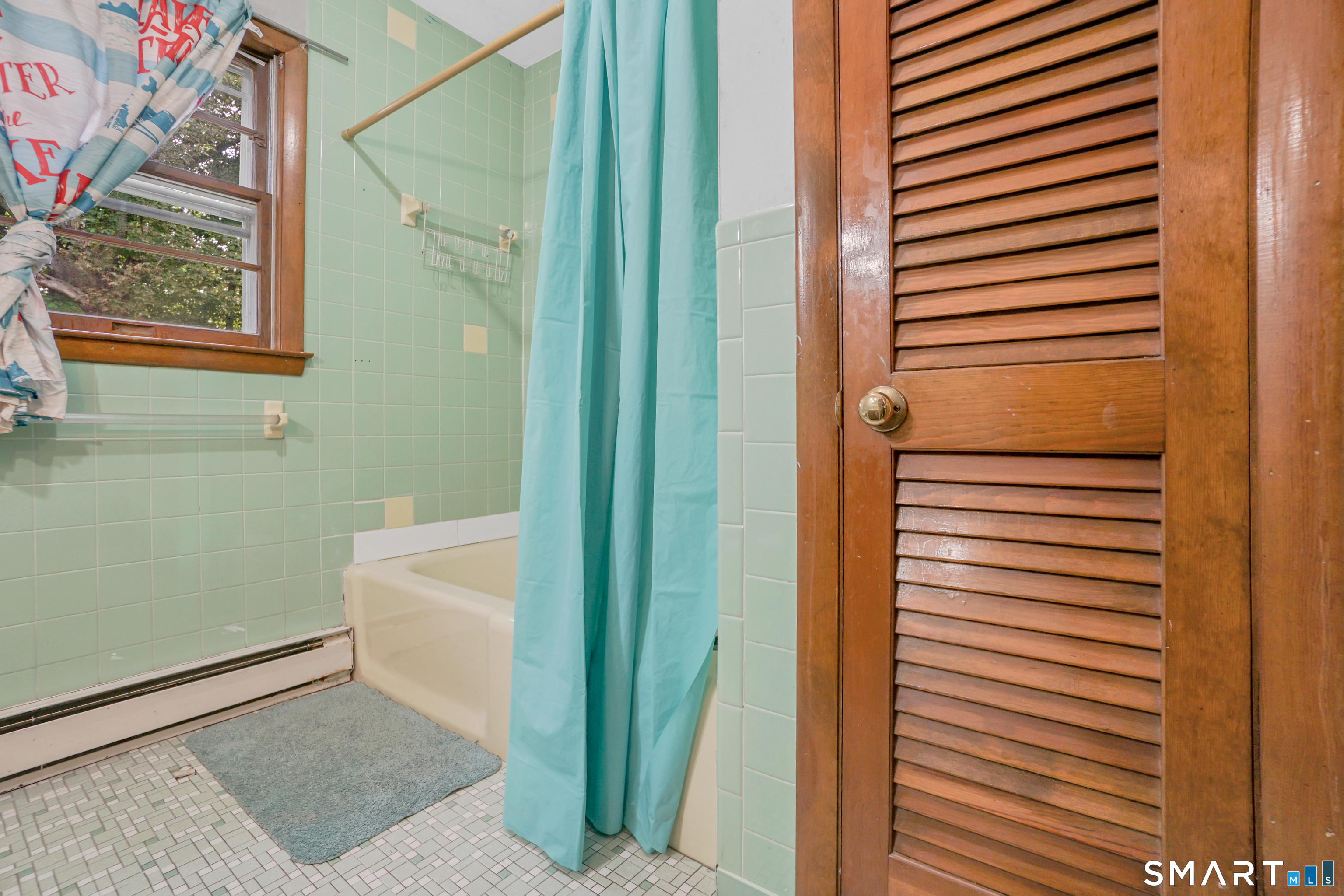 215 Hawkins Street Derby CT 06418