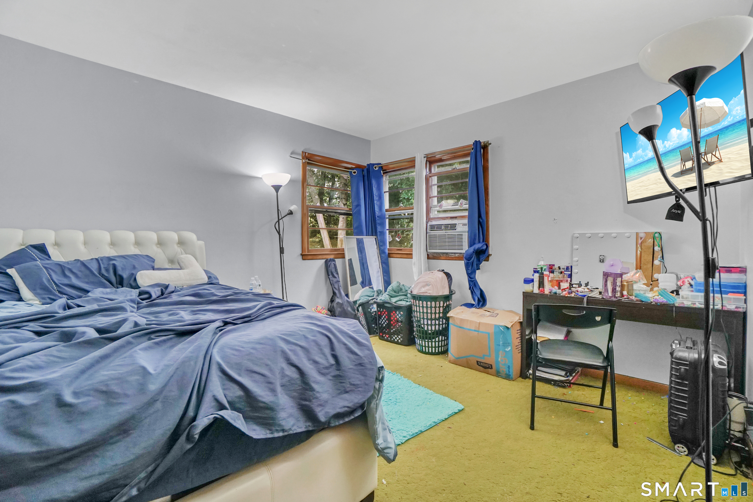 215 Hawkins Street Derby CT 06418