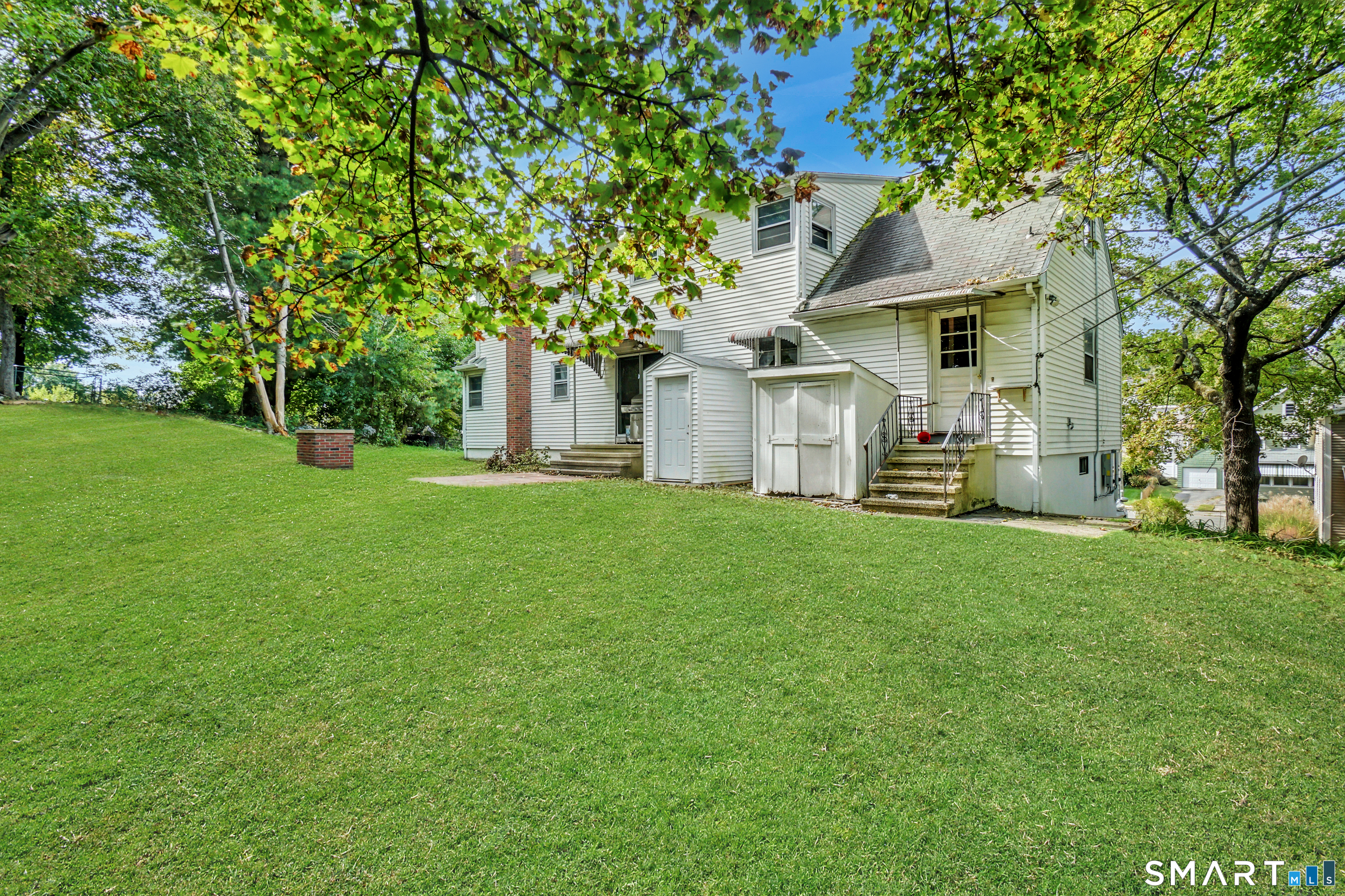 215 Hawkins Street Derby CT 06418