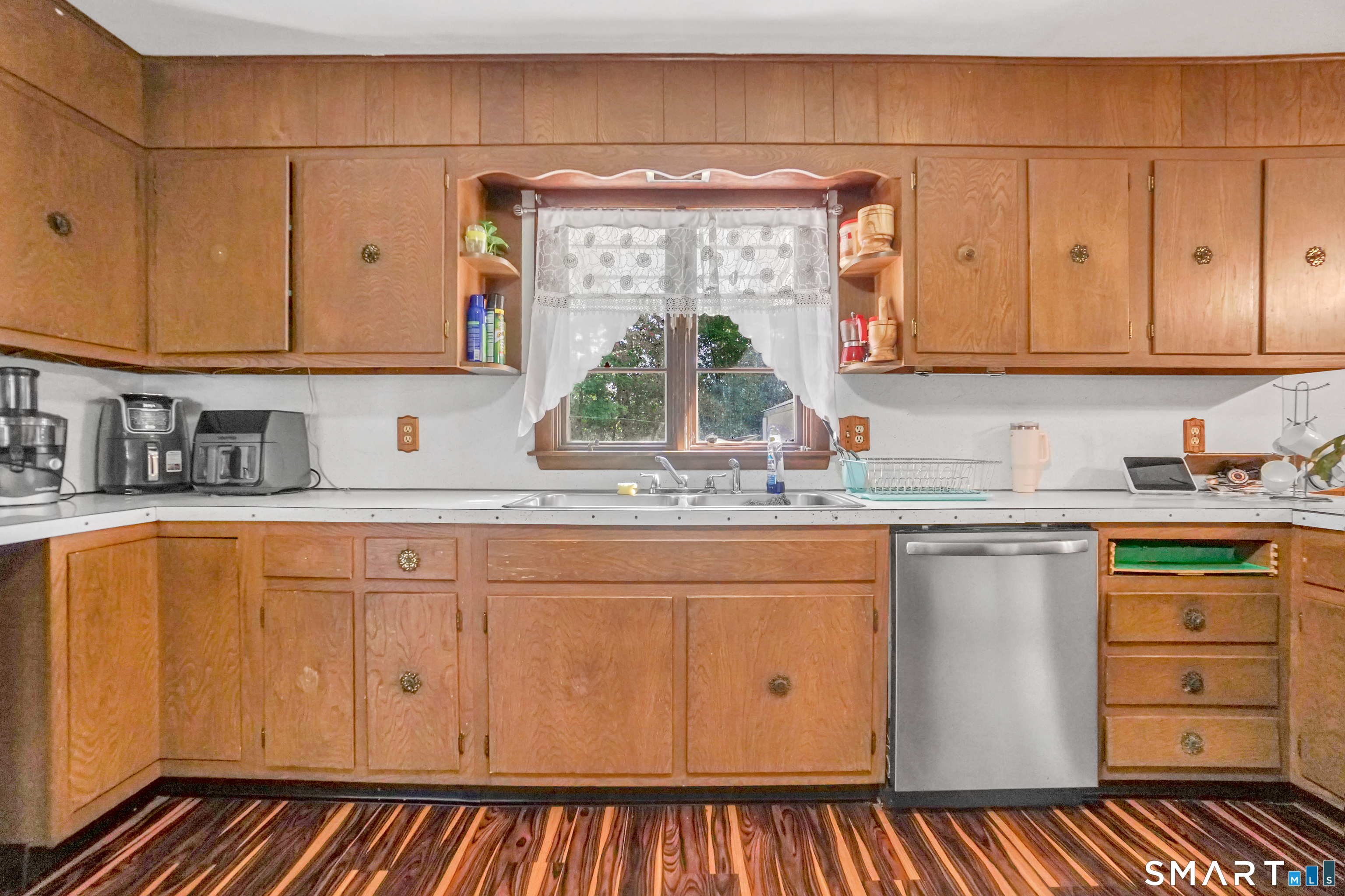 215 Hawkins Street Derby CT 06418