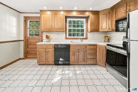 252 Twin Hills Drive Coventry CT 06238
