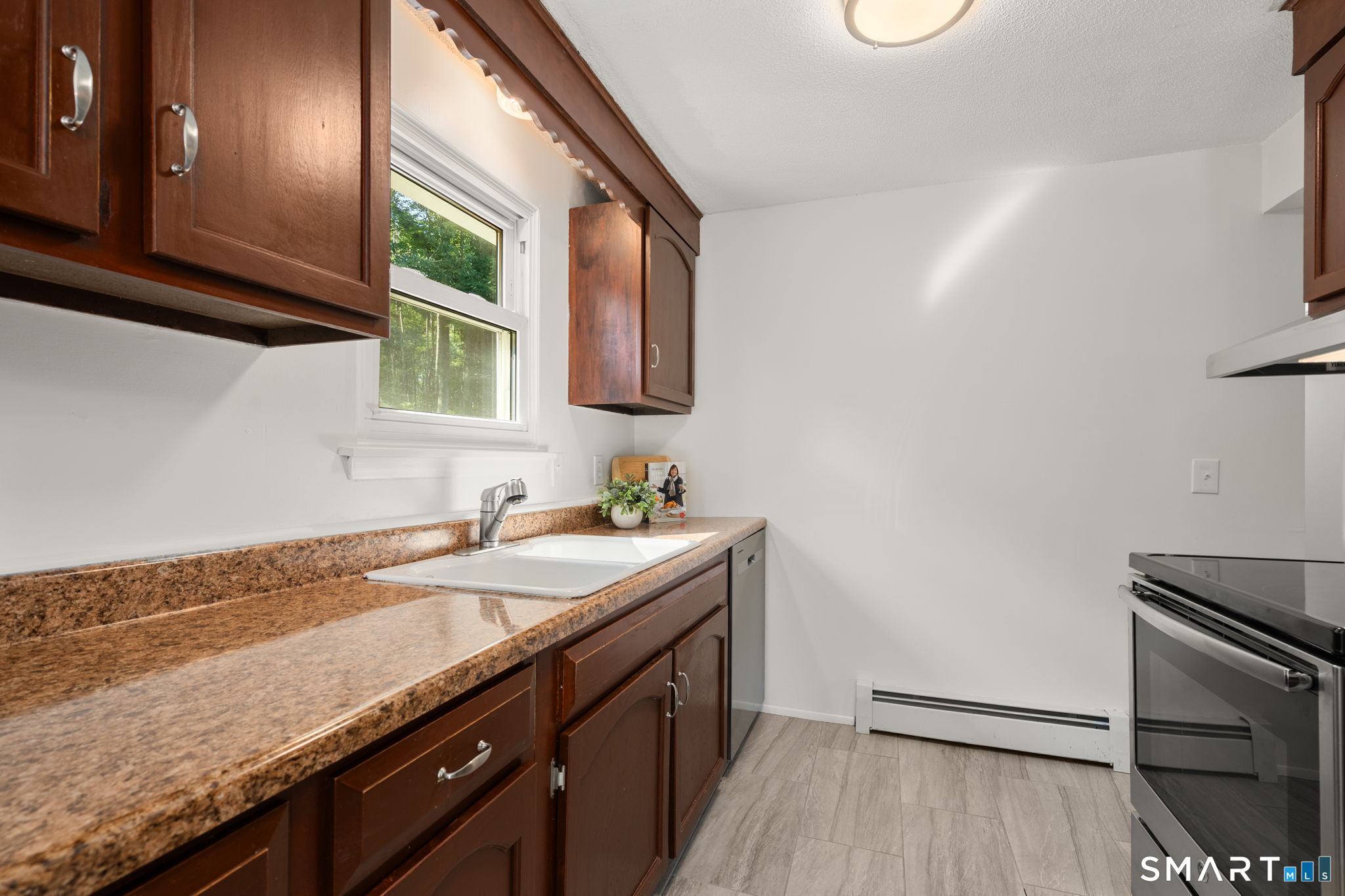 143 Southridge Drive Windham CT 06226