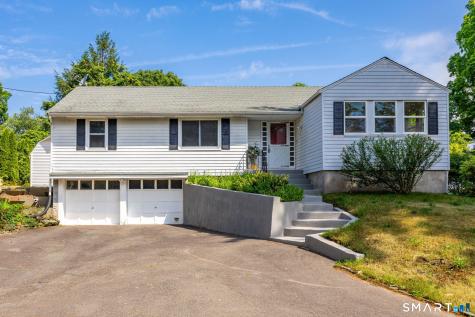 2 Barn Hill Road Bloomfield CT 06002