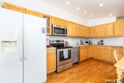 2 Barn Hill Road Bloomfield CT 06002