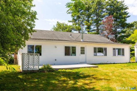 2 Barn Hill Road Bloomfield CT 06002