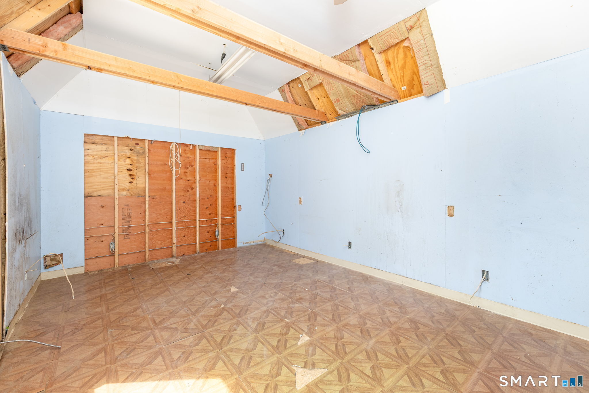 2 Barn Hill Road Bloomfield CT 06002
