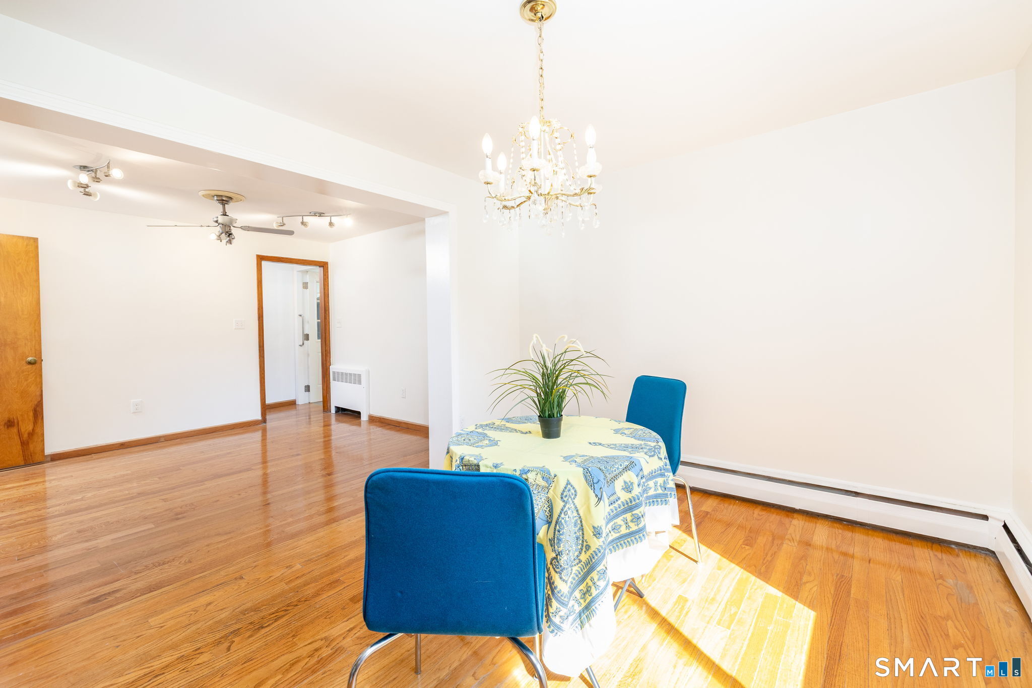 2 Barn Hill Road Bloomfield CT 06002