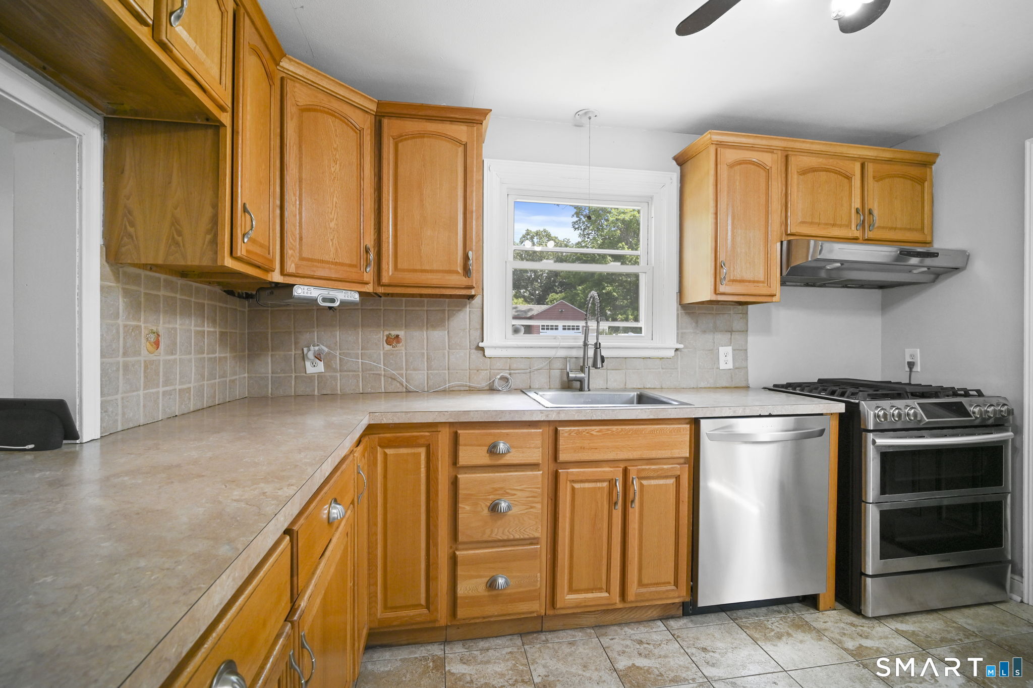861 Tolland Street East Hartford CT 06108