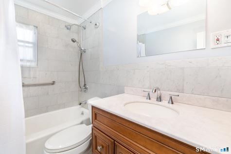 404 Soundview Avenue Bridgeport CT 06606