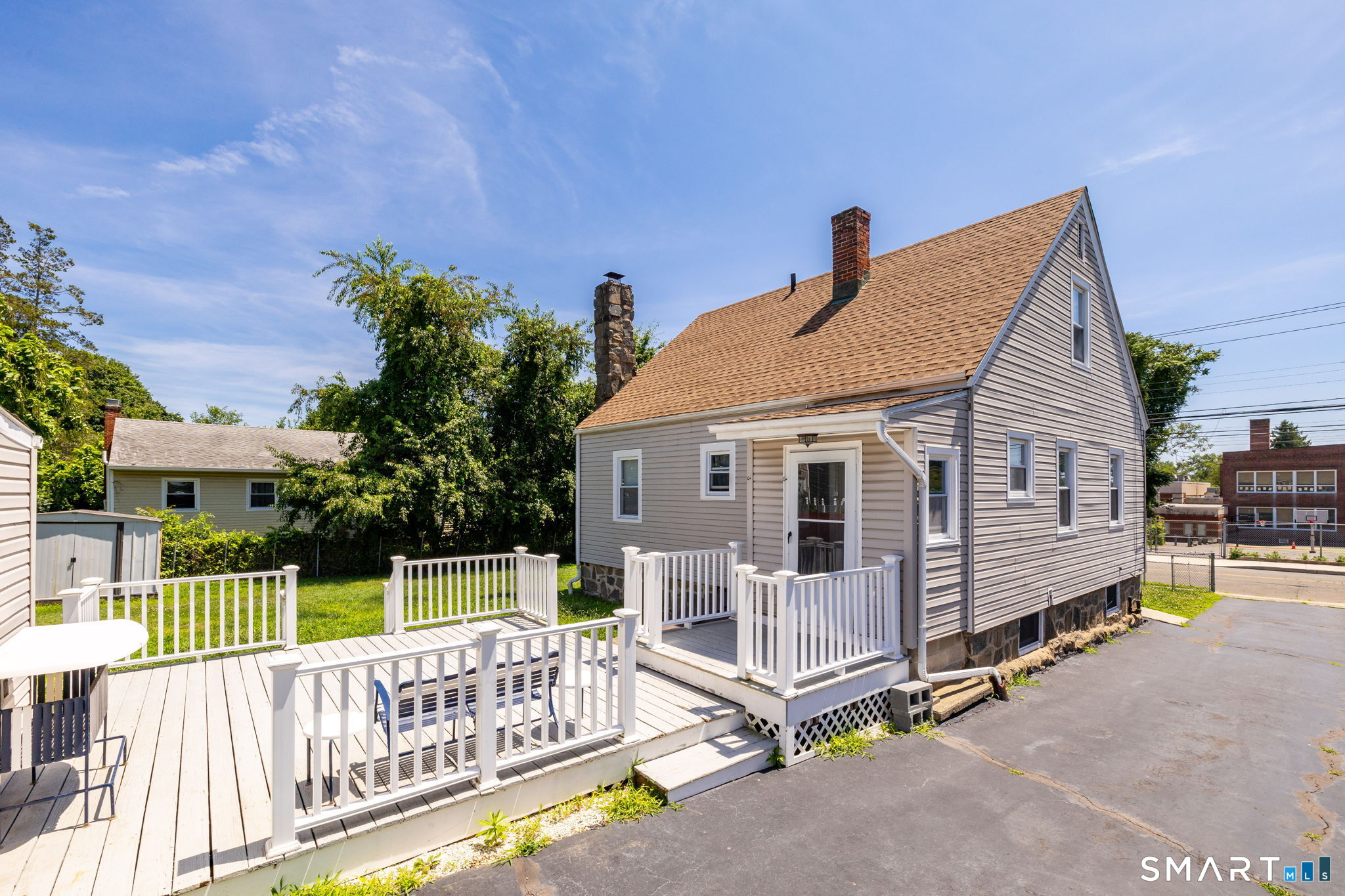 404 Soundview Avenue Bridgeport CT 06606