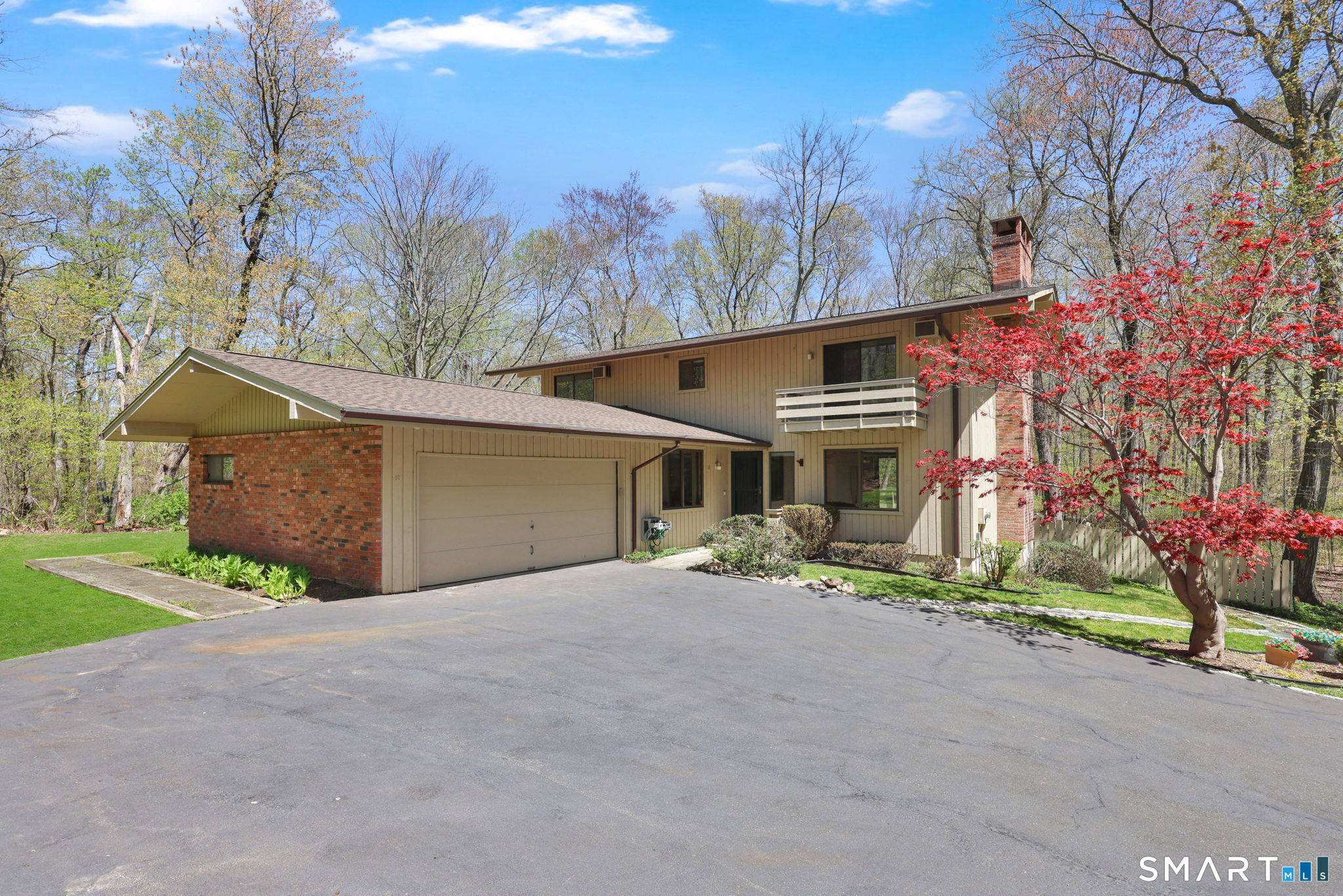 18 Ledgewood Road Redding CT 06896
