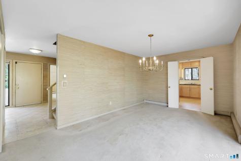 18 Ledgewood Road Redding CT 06896