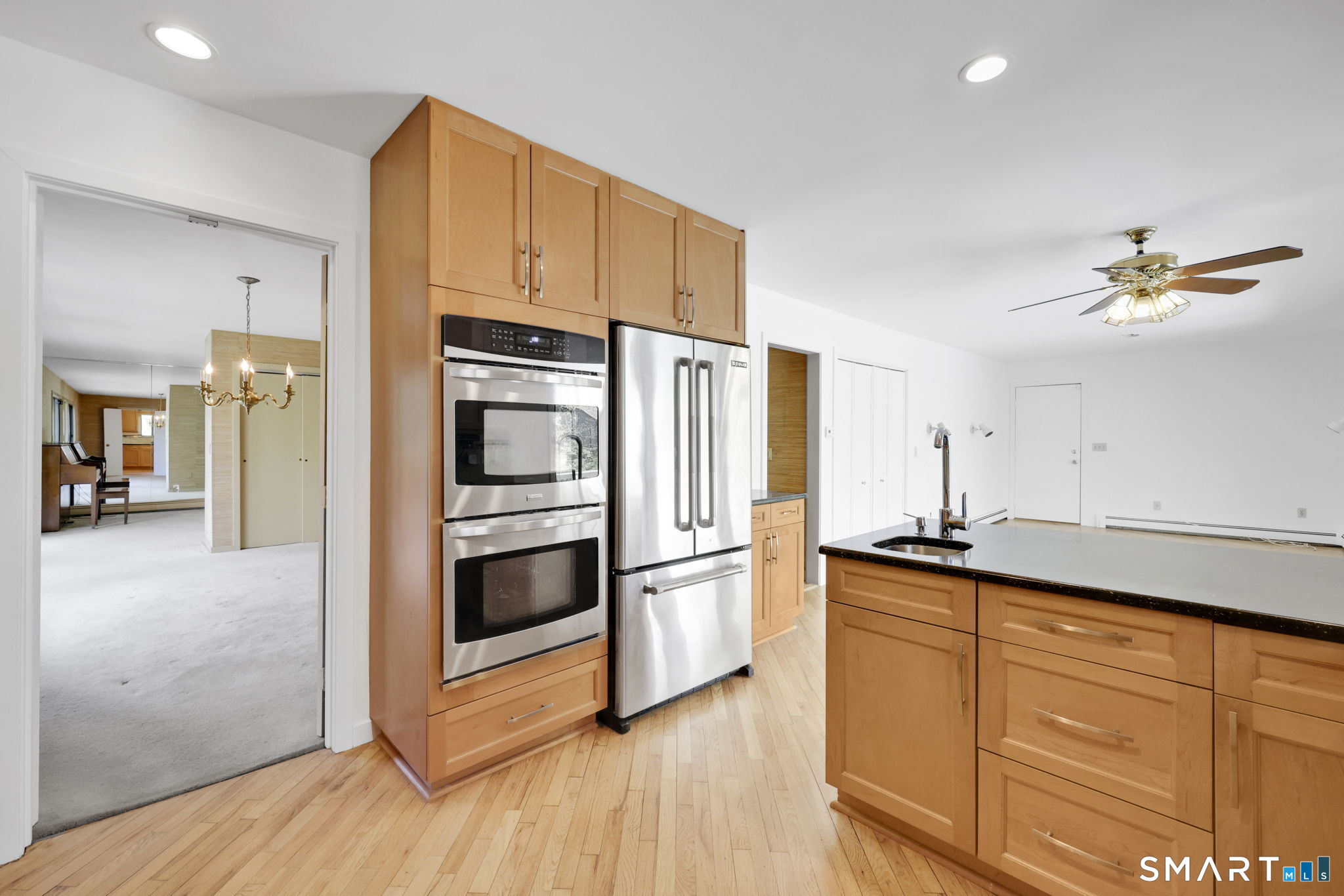 18 Ledgewood Road Redding CT 06896