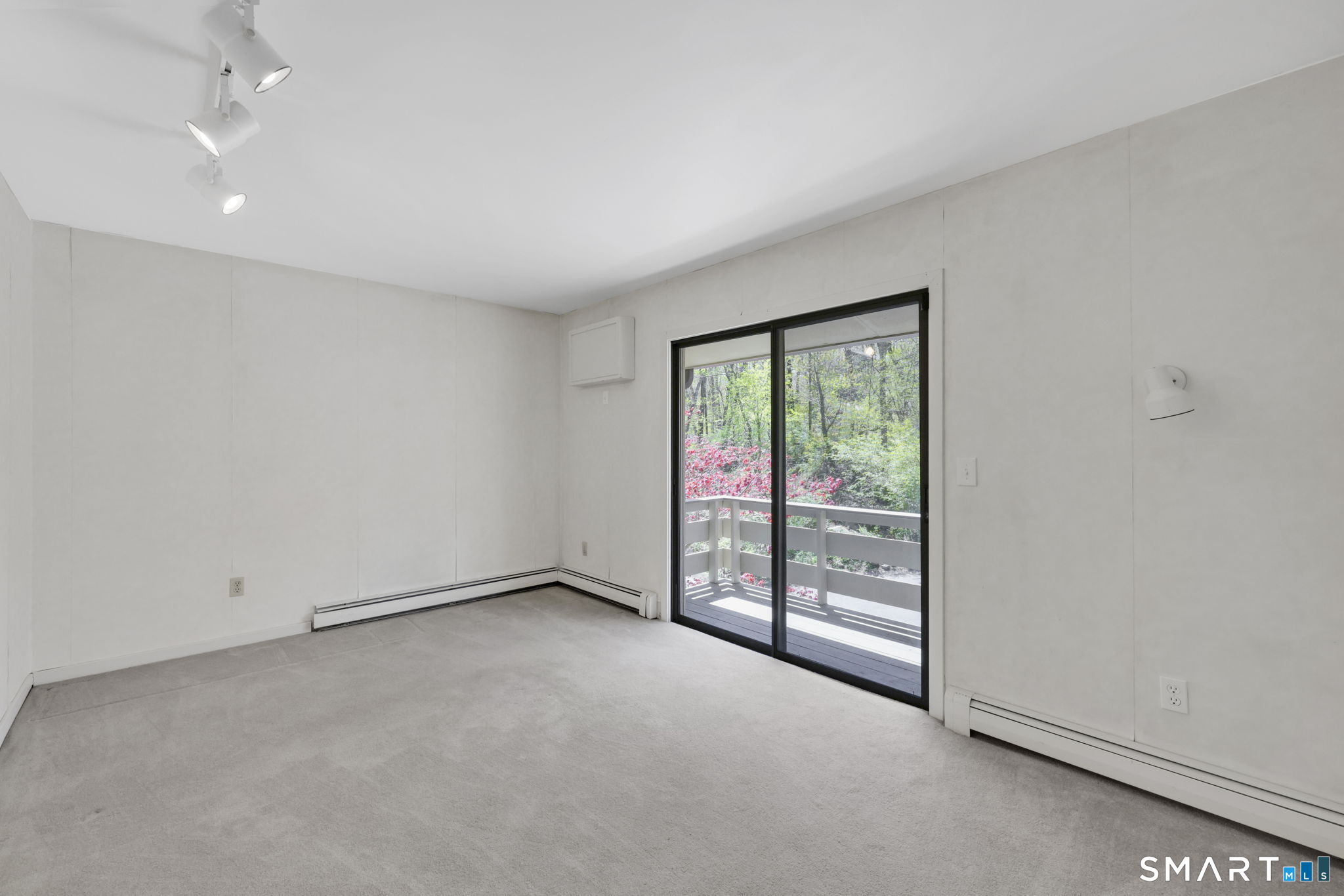 18 Ledgewood Road Redding CT 06896