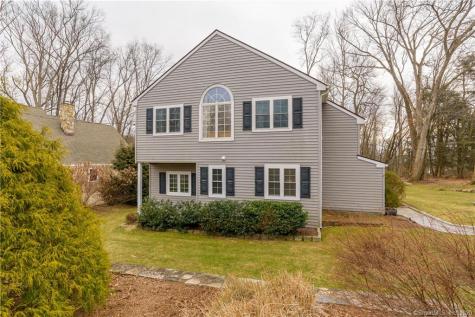 7 Forest Trail Brookfield CT 06804