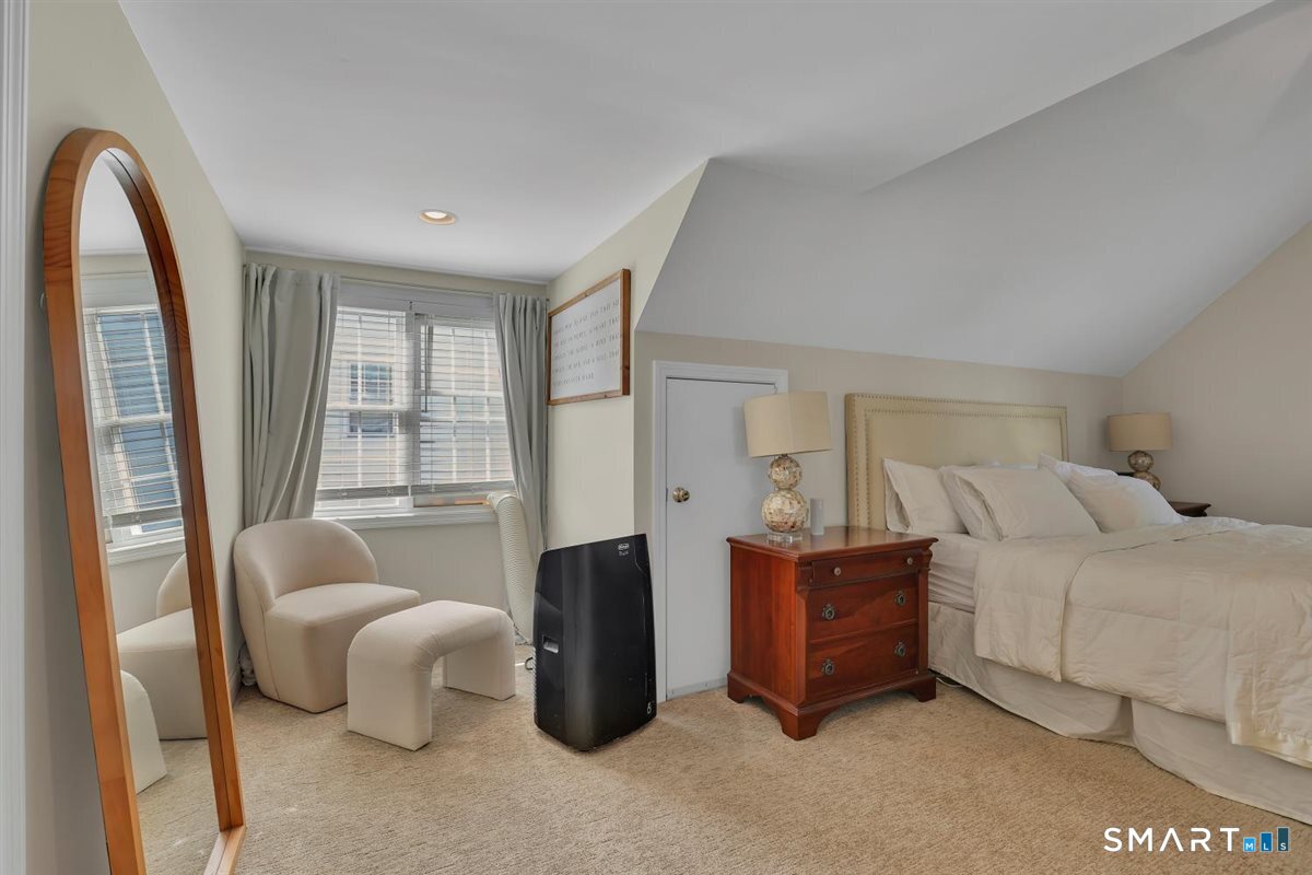 230 Farm Hill Road Middletown CT 06457