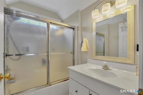 230 Farm Hill Road Middletown CT 06457