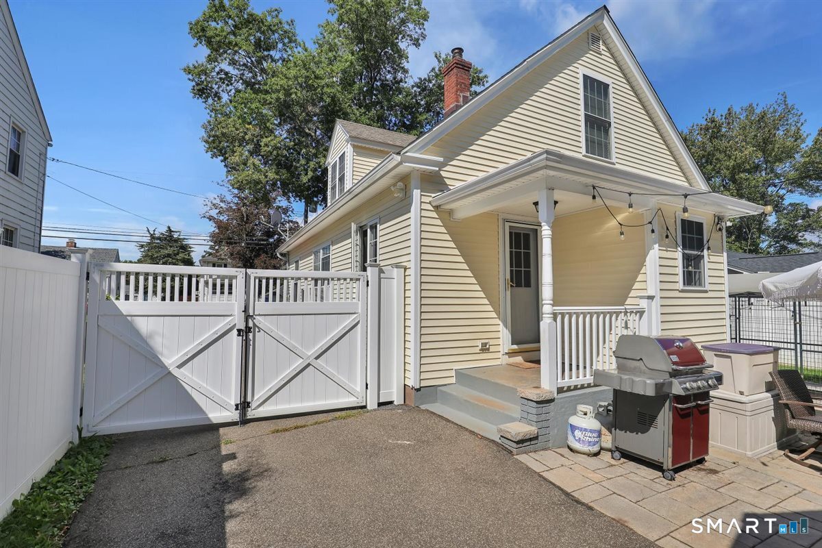 230 Farm Hill Road Middletown CT 06457