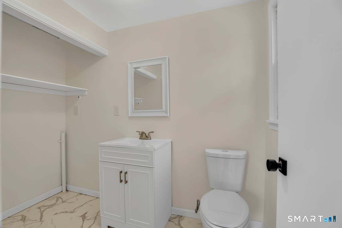 321 Savage Hill Road Berlin CT 06037