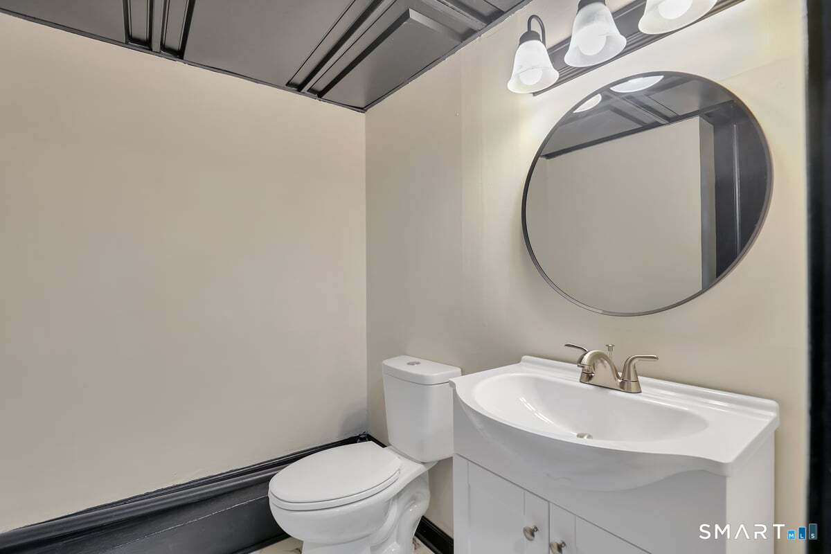 321 Savage Hill Road Berlin CT 06037