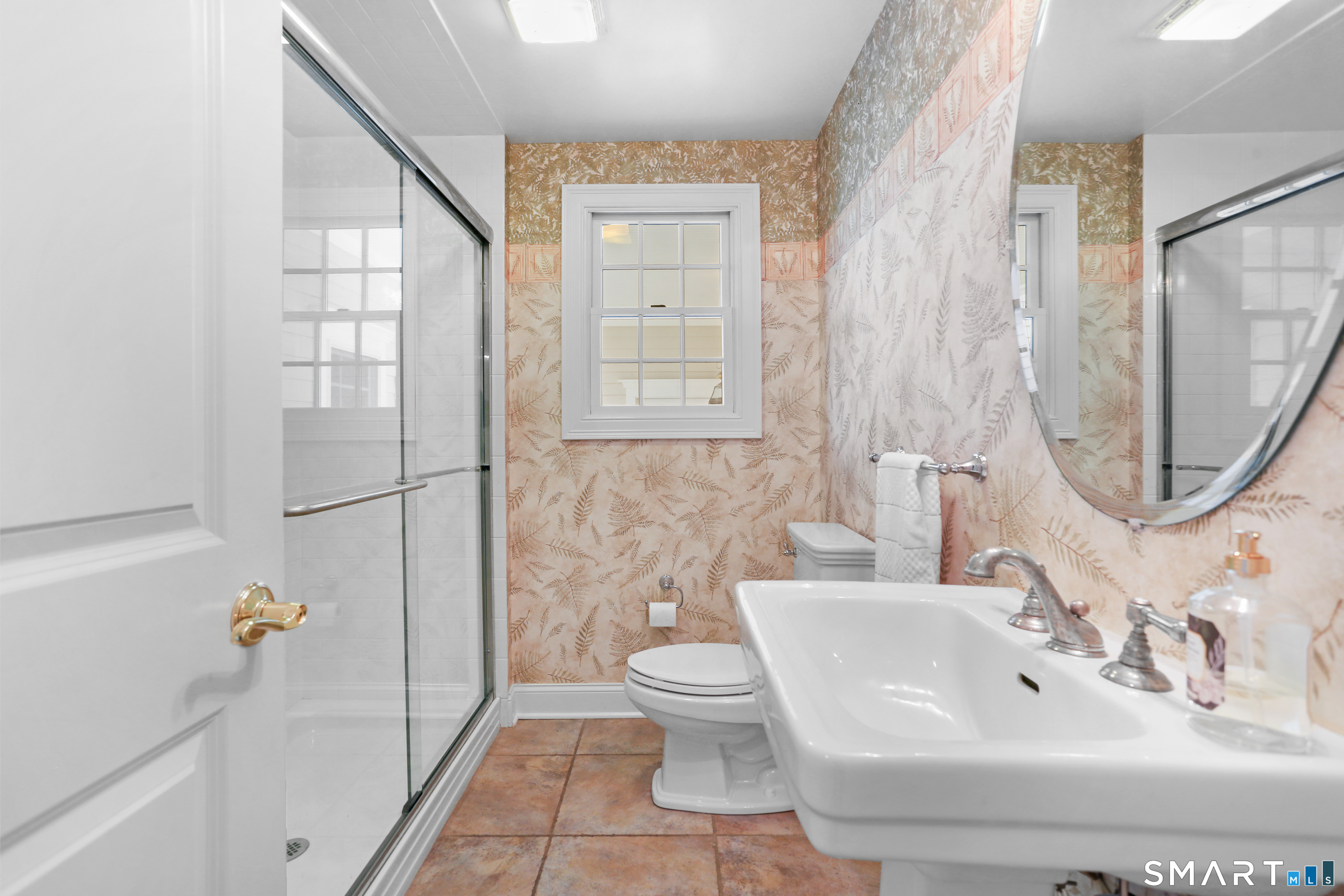 4041 Redding Road Fairfield CT 06824