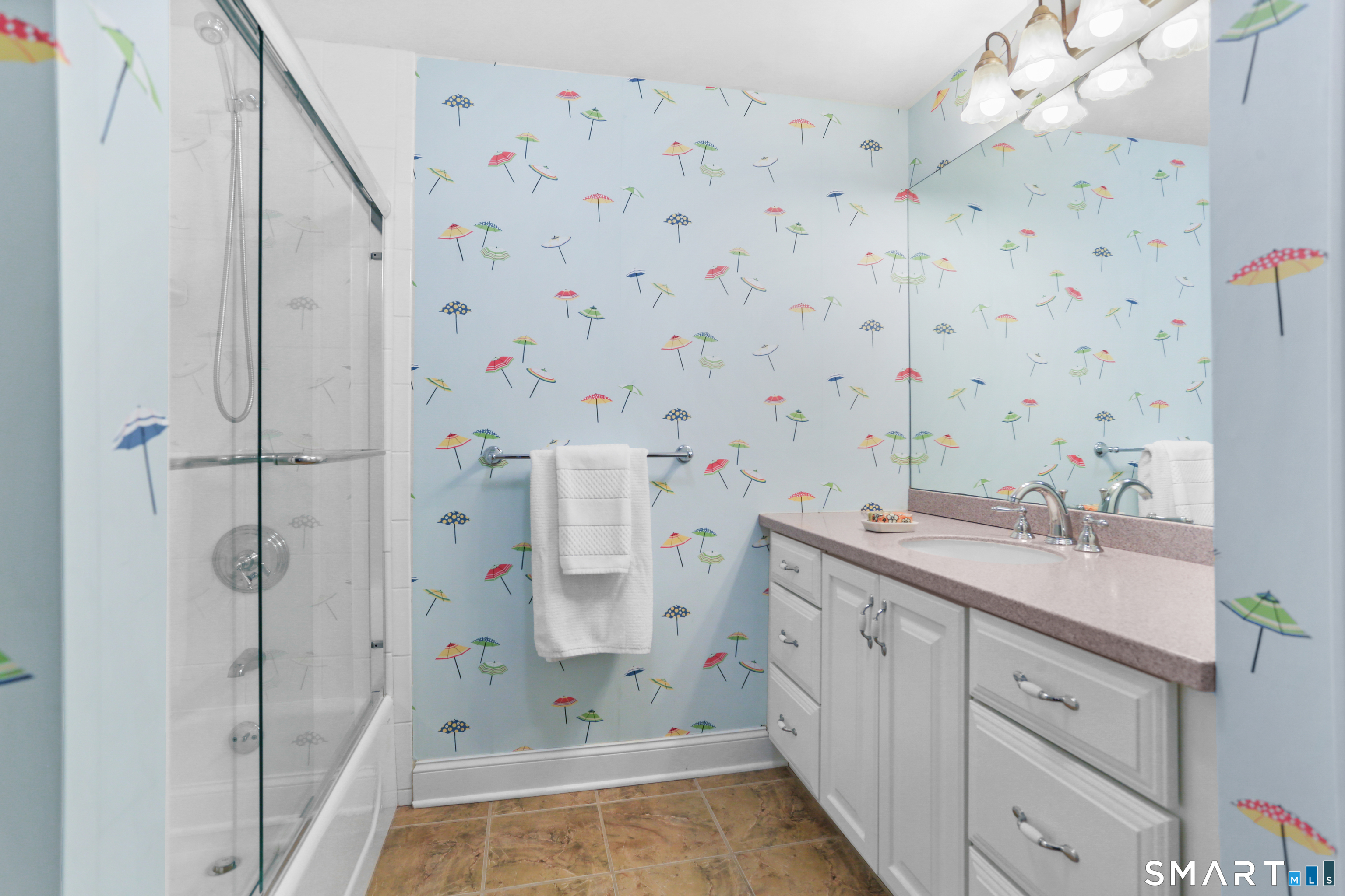 4041 Redding Road Fairfield CT 06824