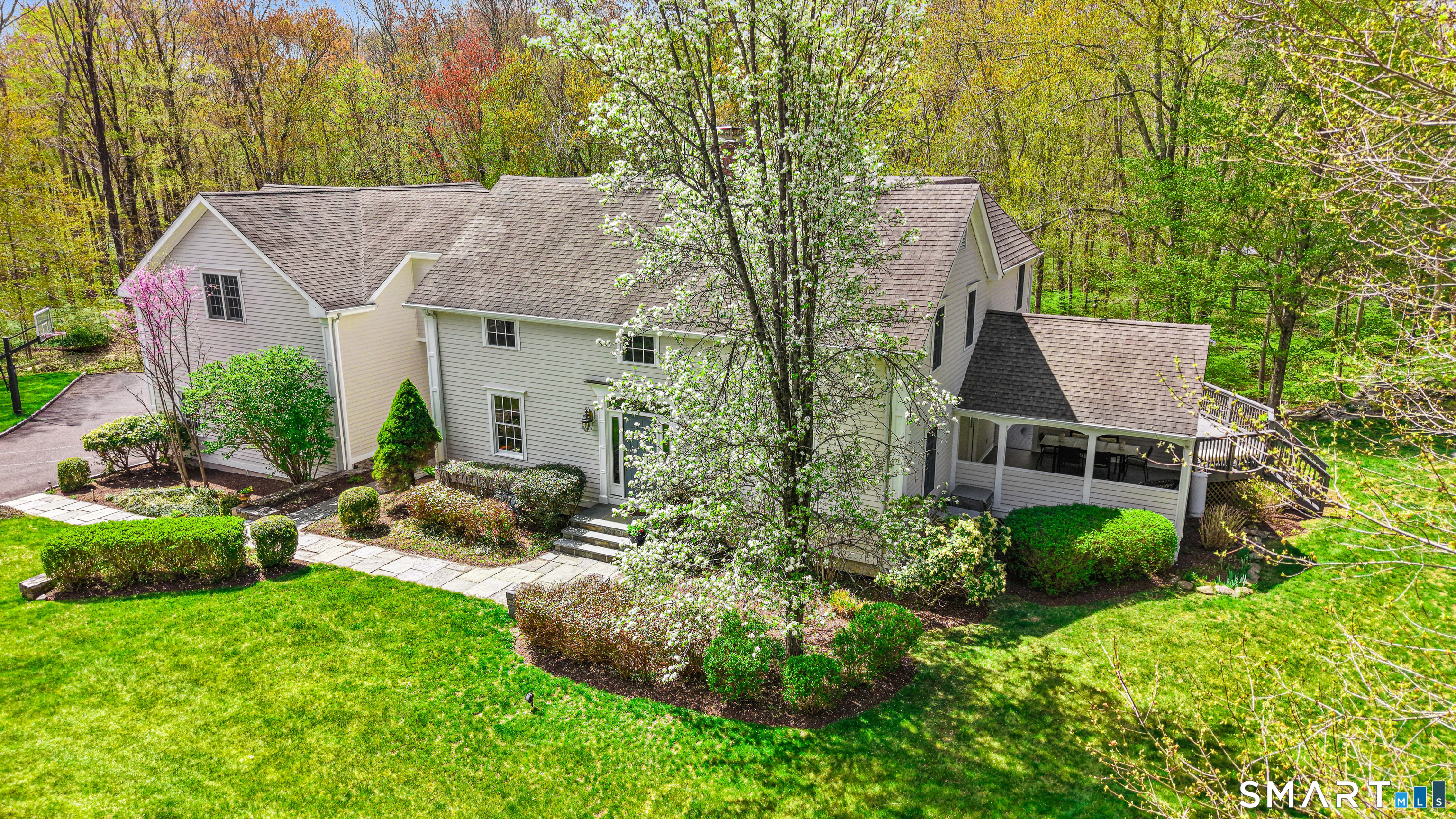4041 Redding Road Fairfield CT 06824