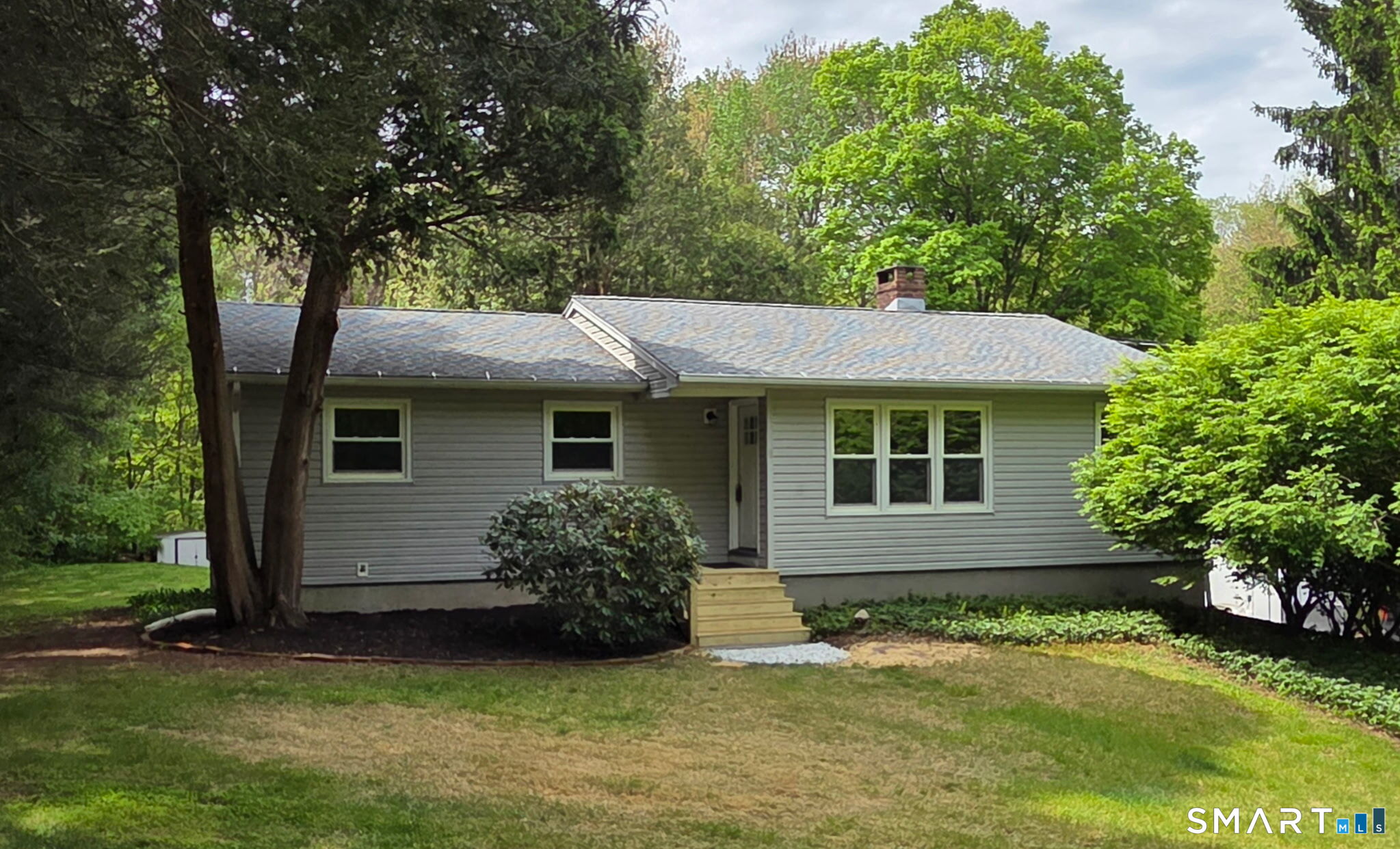 7 Longview Road Newtown CT 06482