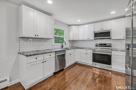 7 Longview Road Newtown CT 06482
