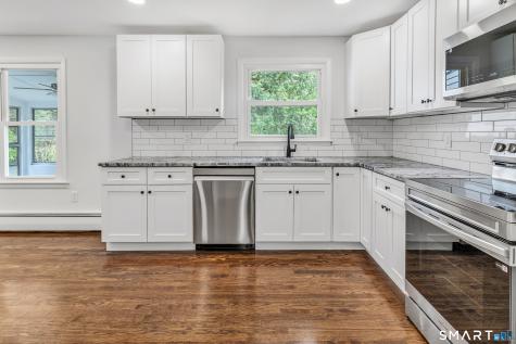 7 Longview Road Newtown CT 06482