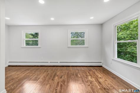 7 Longview Road Newtown CT 06482