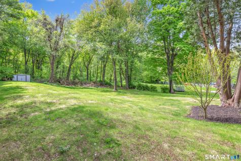 7 Longview Road Newtown CT 06482
