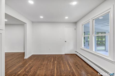 7 Longview Road Newtown CT 06482